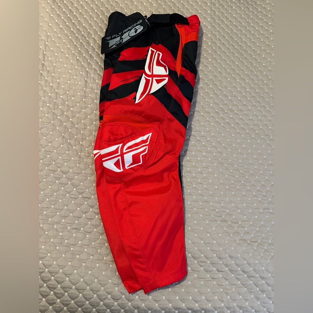 I fly F-16 pant red/black youth S (size 8) kids NWT